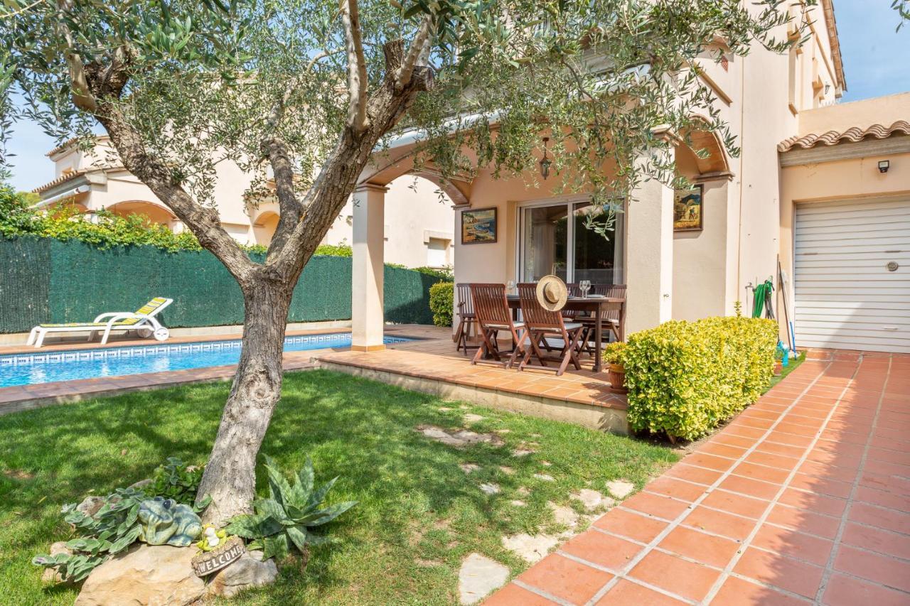 Casa Hermosa L' Escala Luaran gambar